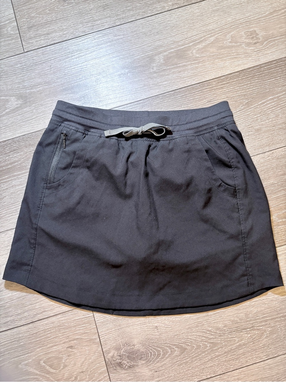 The North Face Black Skort Size Small